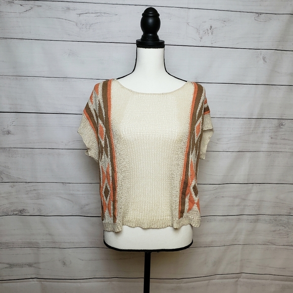 Forever 21 Tops - BUY 1 GET 2 FREE Forever 21 Short Sleeve Blouse